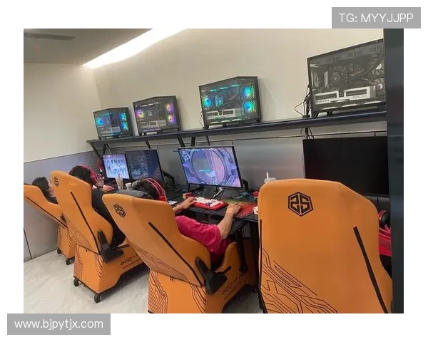 《全球电竞赛事激战正酣 电竞行业发展新趋势引关注》 《全球电竞赛事激战正酣 电竞行业发展新趋势引关注》