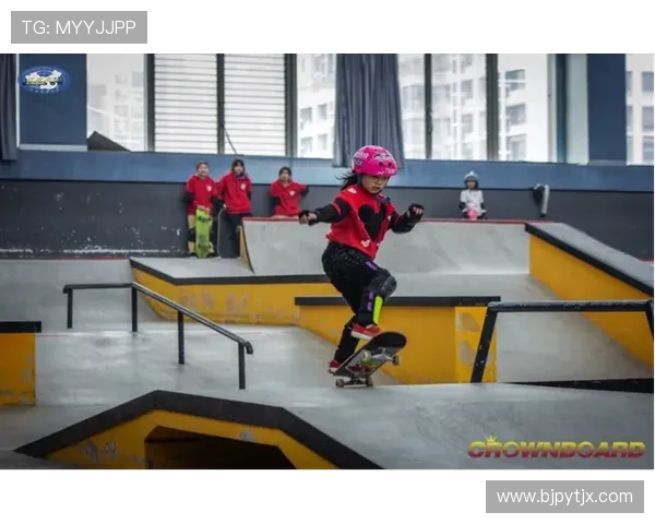 杭州滑板队与武汉滑板队赛后复盘分析比赛经验与战术策略探讨