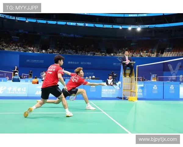 羽毛球灵活性大比拼成都羽毛球队荣登全国第4名之位