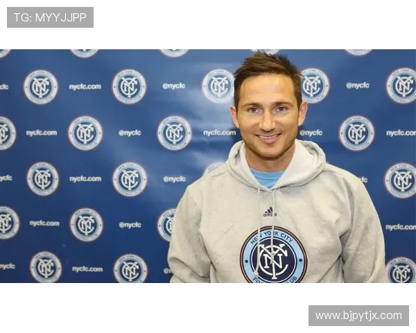 弗兰克·兰帕德:英超传奇球员的职业生涯与足球智慧解析