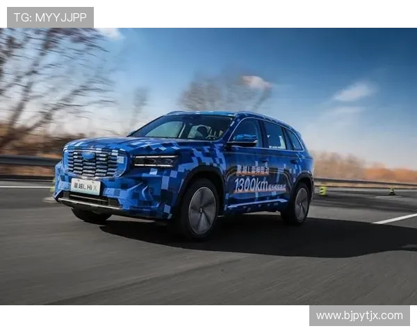 克罗斯引领足球新时代技术与智慧的完美结合展现无限可能